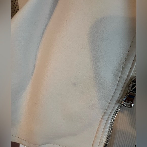 Guess white leather peplum jacket *new w/o tags - Picture 7 of 8